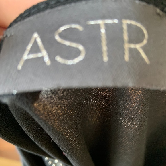 Tank Top from ASTR - Picture 2 of 2